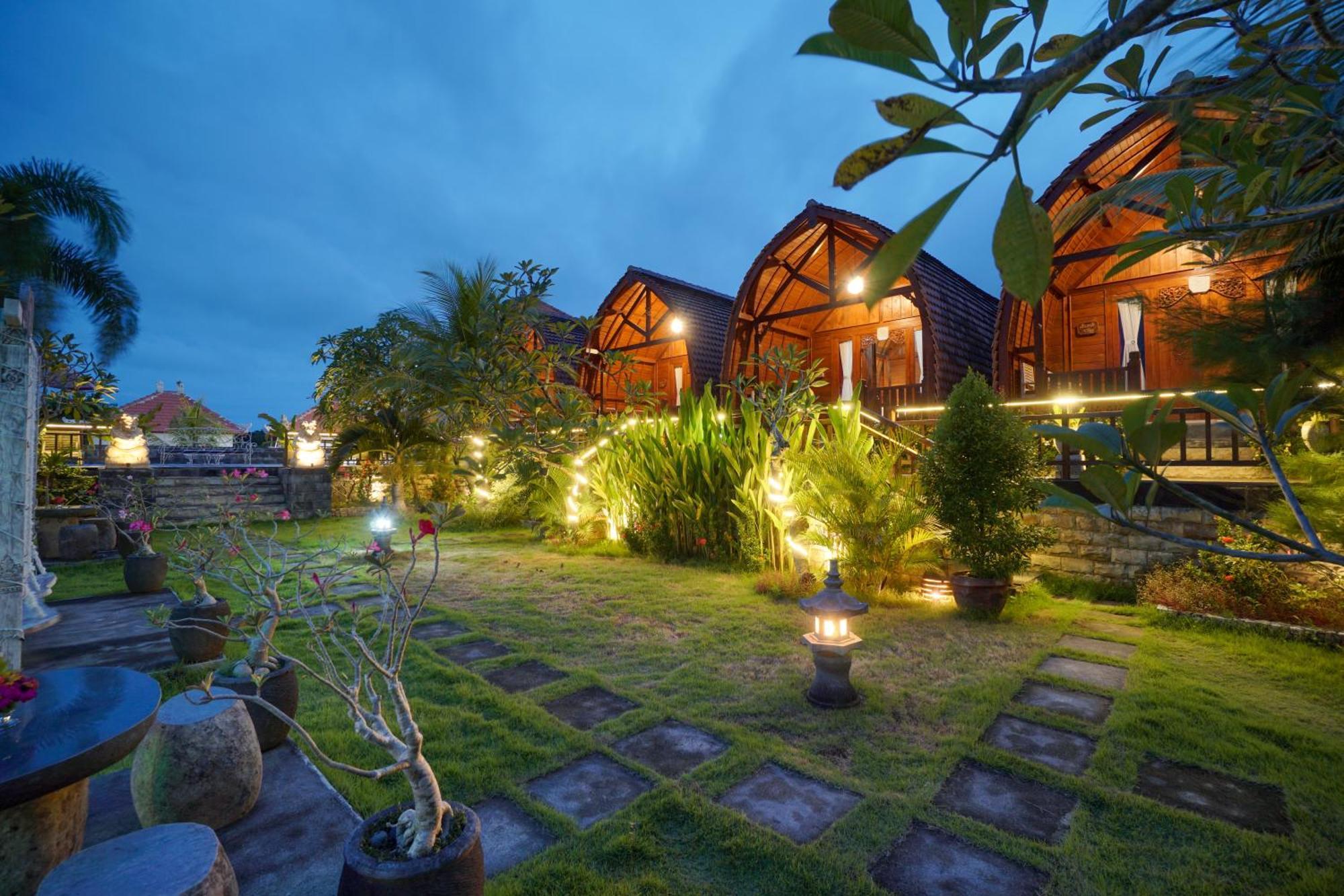 Innora Jungle Resort And Spa Batununggul Exterior foto